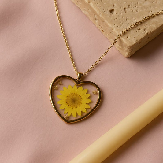 Buy Valentine's Day Jewellery Gifts for Her at Best Price| Golden Love: Heart Resin Daisy Pendant | Resin jewellery