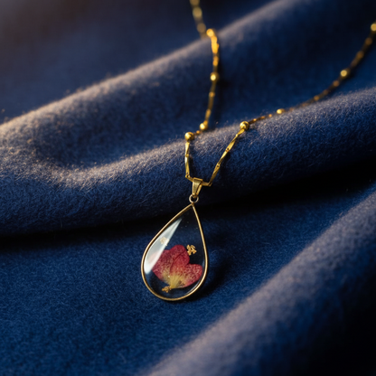 GL: Women's Handmade Resin Flower Pendant Chain