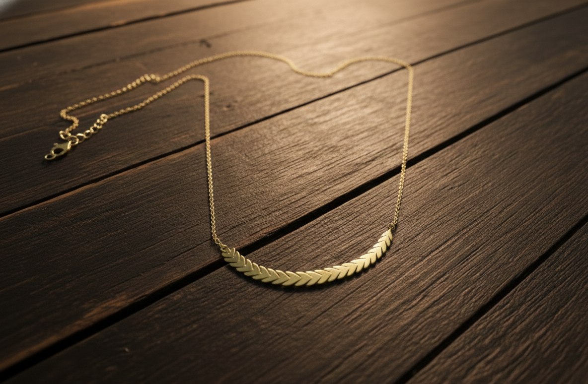Golden Love: Gold Leaf Pendant  & Thick Curb Chain Bracelet | Couple jewellery