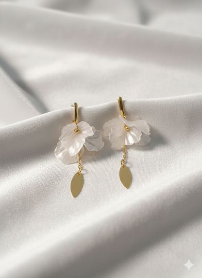 Pearl Flower Drop Anti-Tarnish Earrings (6-month warranty)