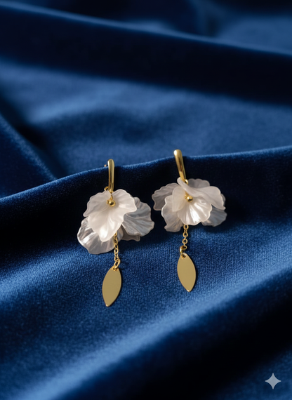 Pearl Flower Drop Anti-Tarnish Earrings (6-month warranty)